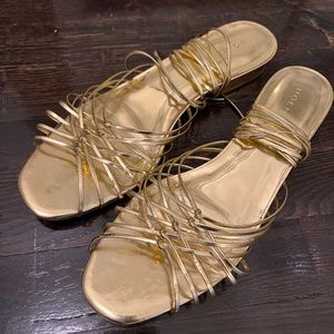 Doen Gold Metallic Casimira Sandal